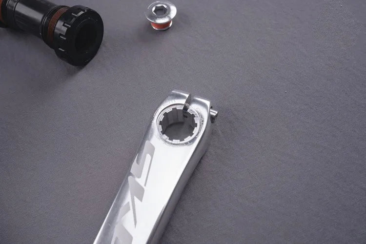 Track Crankset Fixed Gear Bike Parts Single Speed Bicycle Fixie Bike Crank 48T 165mm BCD144 Alumniun Alloy with Hollowtec2 BB